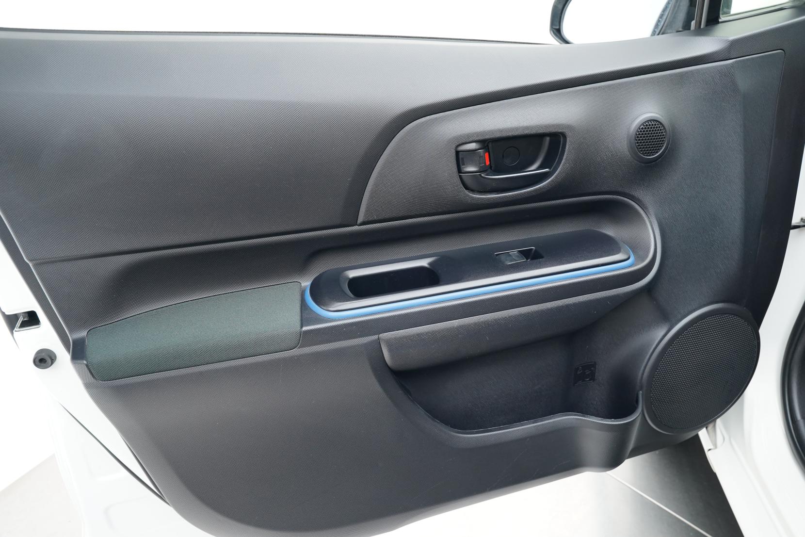 Toyota Aqua 1.5 S Push Start