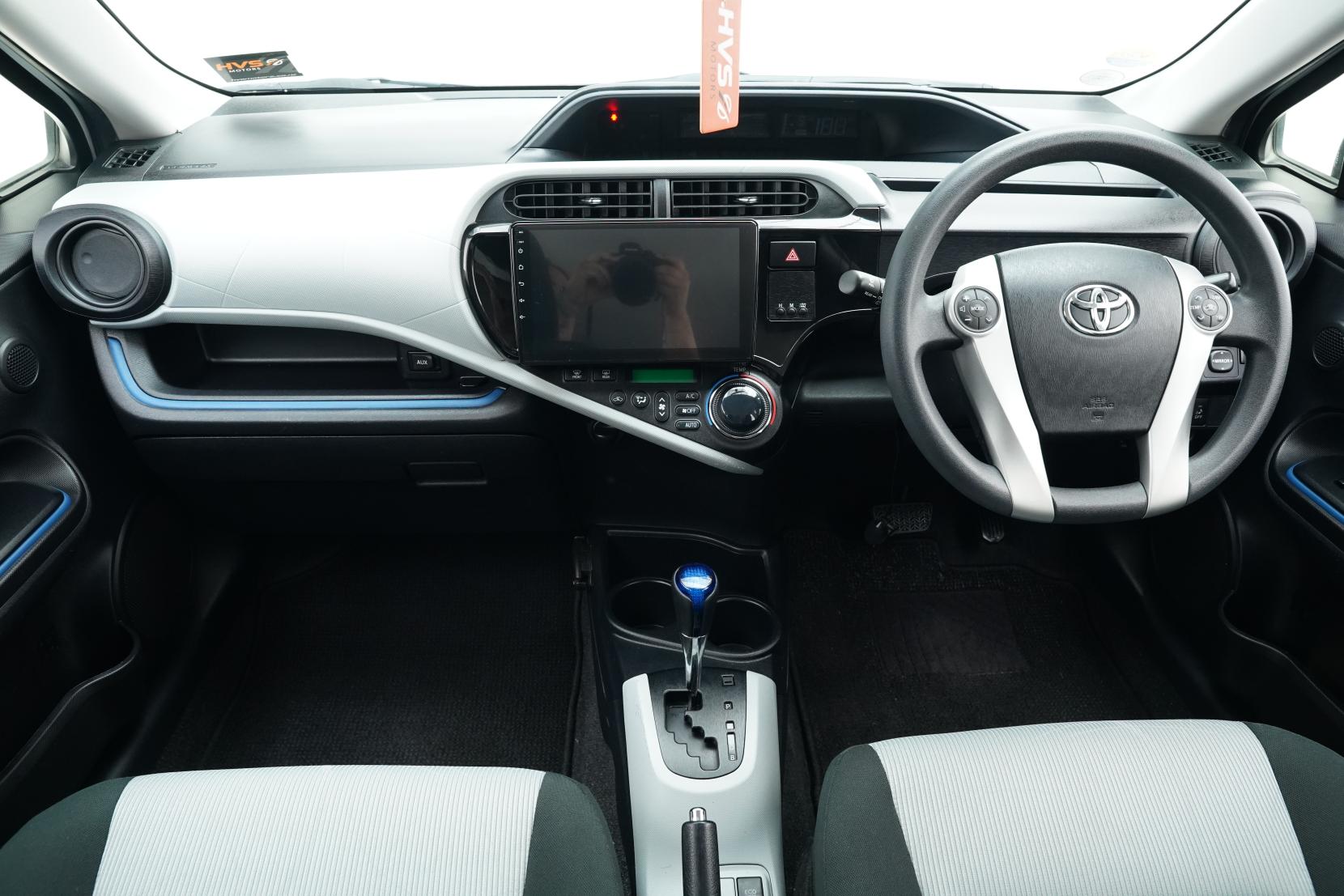 Toyota Aqua 1.5 S Push Start