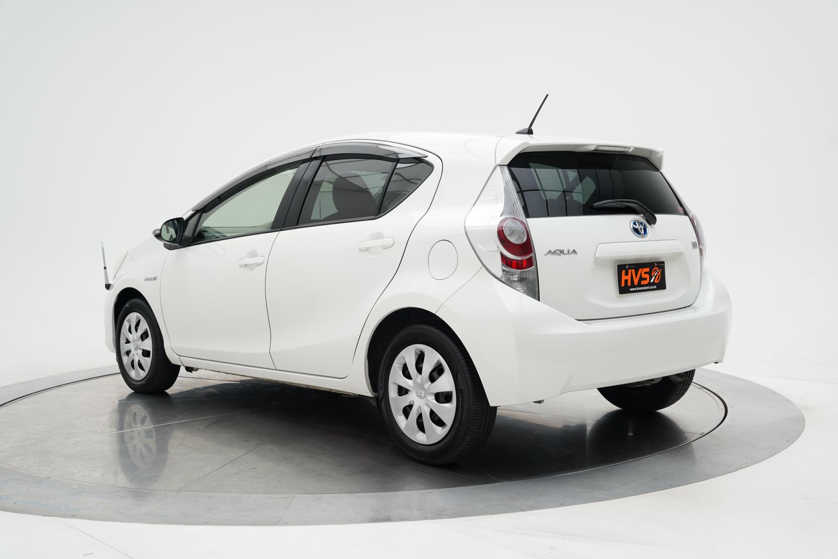 Toyota Aqua 1.5 S Push Start