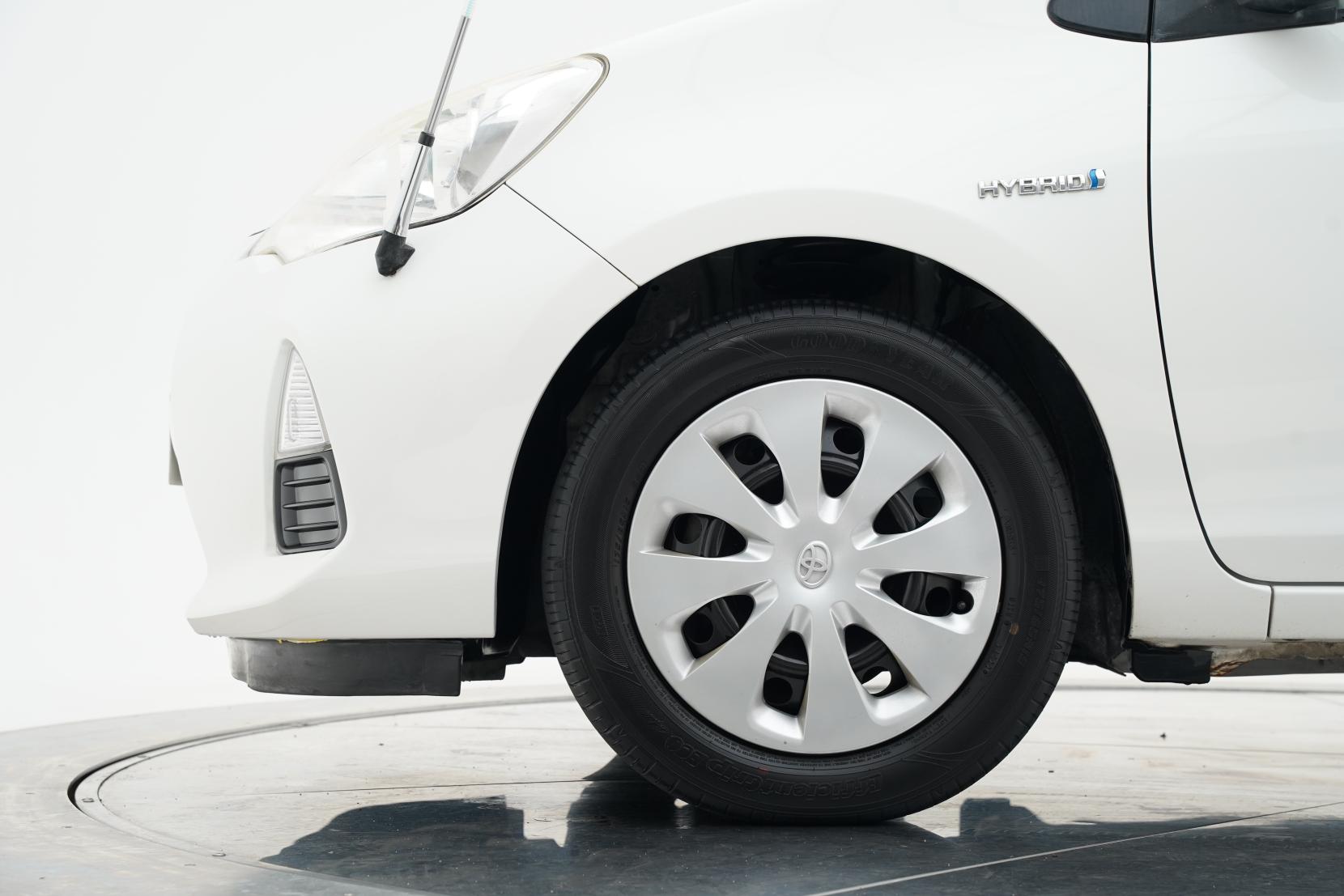 Toyota Aqua 1.5 S Push Start