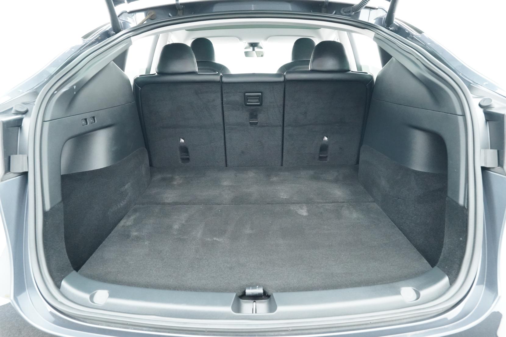 Tesla Model Y PERFORMANCE 79KWH/EV Performance AWD
