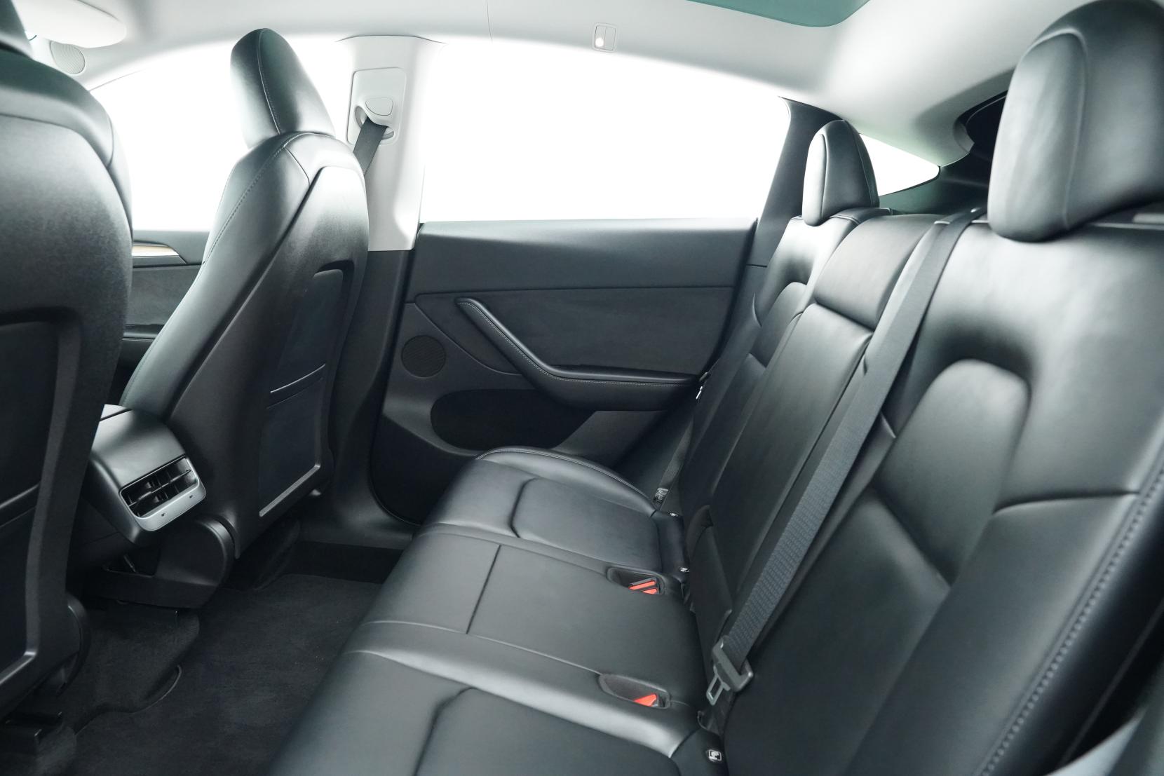 Tesla Model Y PERFORMANCE 79KWH/EV Performance AWD