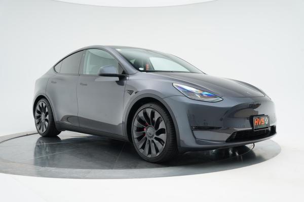 Tesla Model Y PERFORMANCE 79KWH/EV Performance AWD