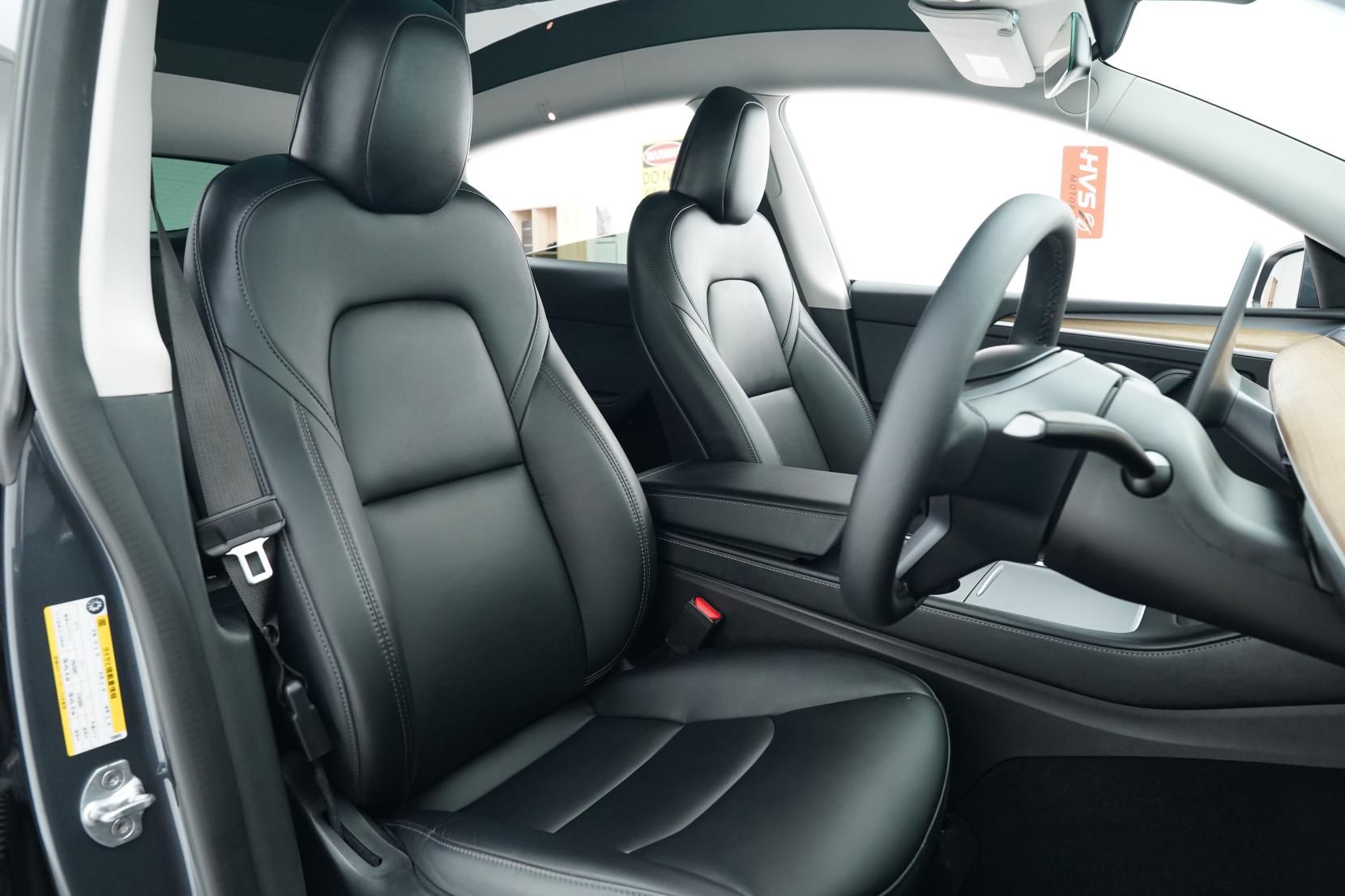 Tesla Model Y PERFORMANCE 79KWH/EV Performance AWD