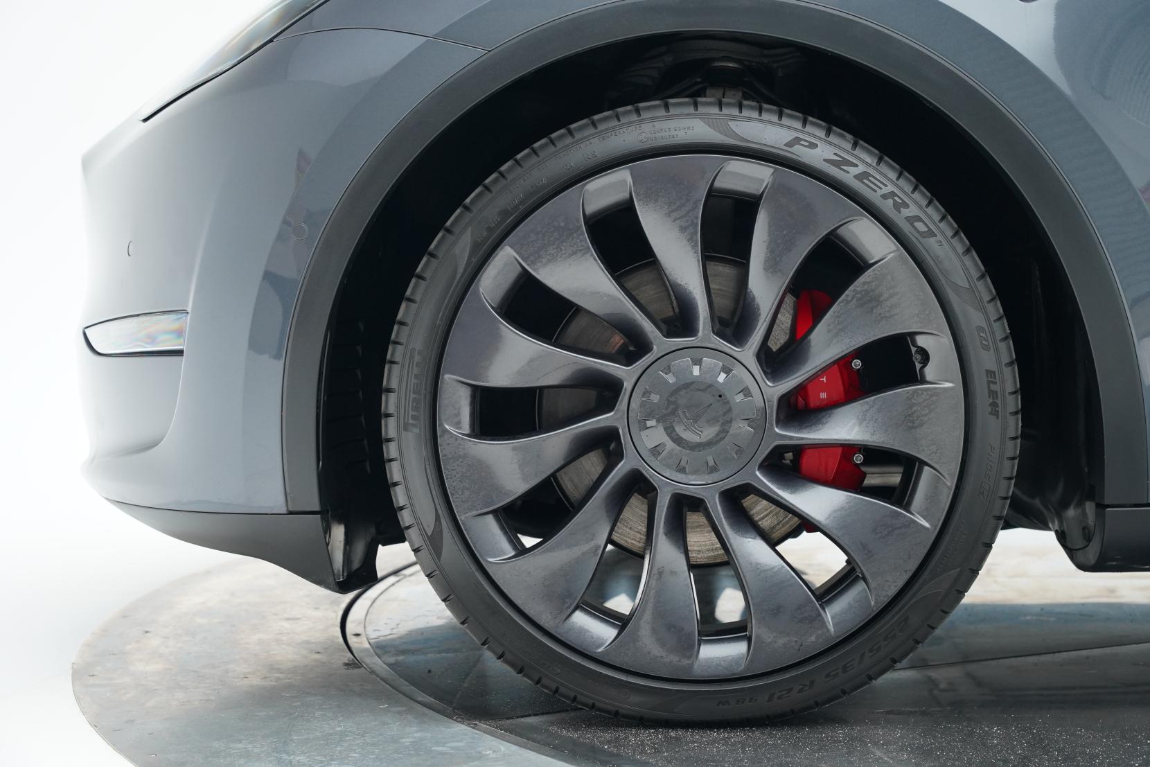 Tesla Model Y PERFORMANCE 79KWH/EV Performance AWD