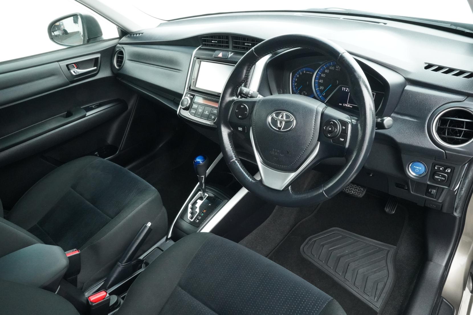 Toyota Corolla 1.5 FIELDER HYBRID G