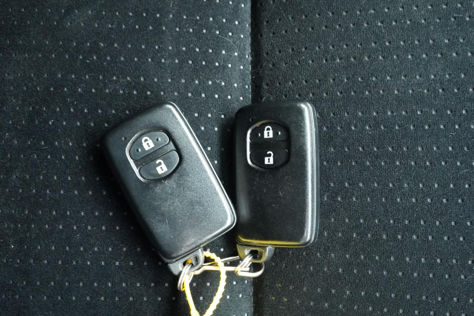 Toyota Corolla 1.5 FIELDER HYBRID G