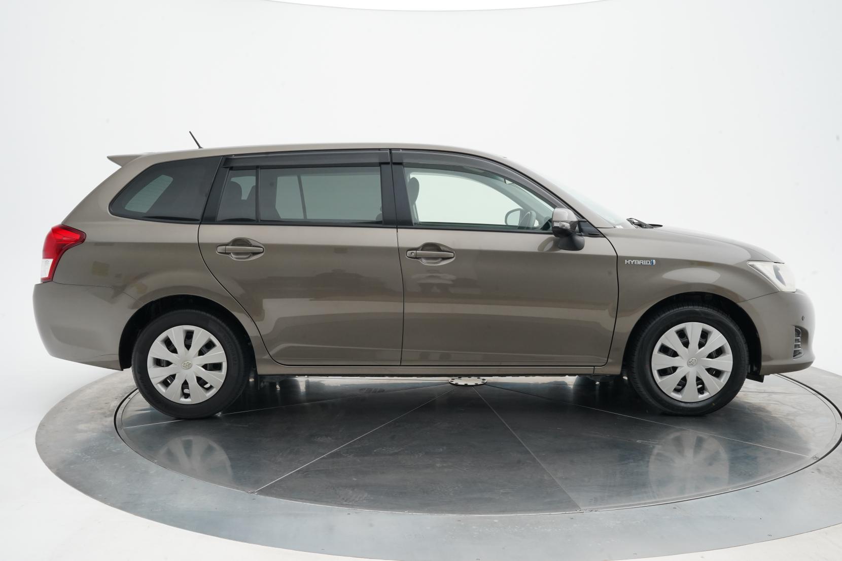 Toyota Corolla 1.5 FIELDER HYBRID G