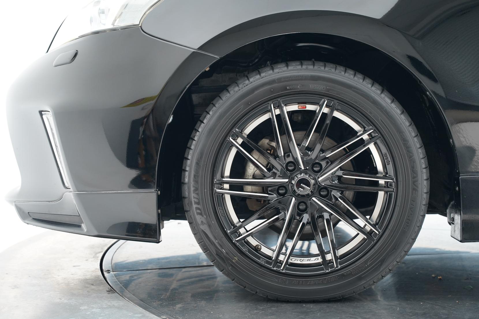 Toyota Prius 1.8 Alpha G 7 Seater