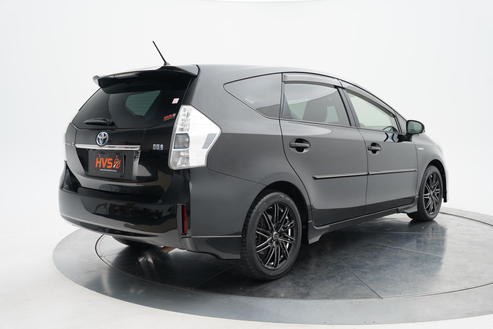 Toyota Prius 1.8 Alpha G 7 Seater