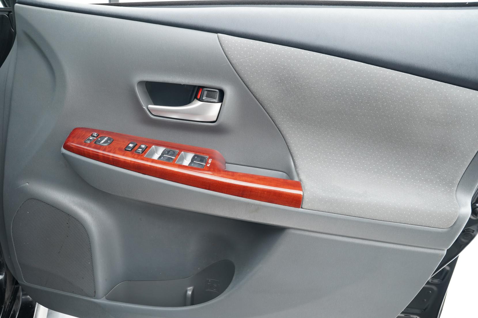 Toyota Prius 1.8 Alpha G 7 Seater