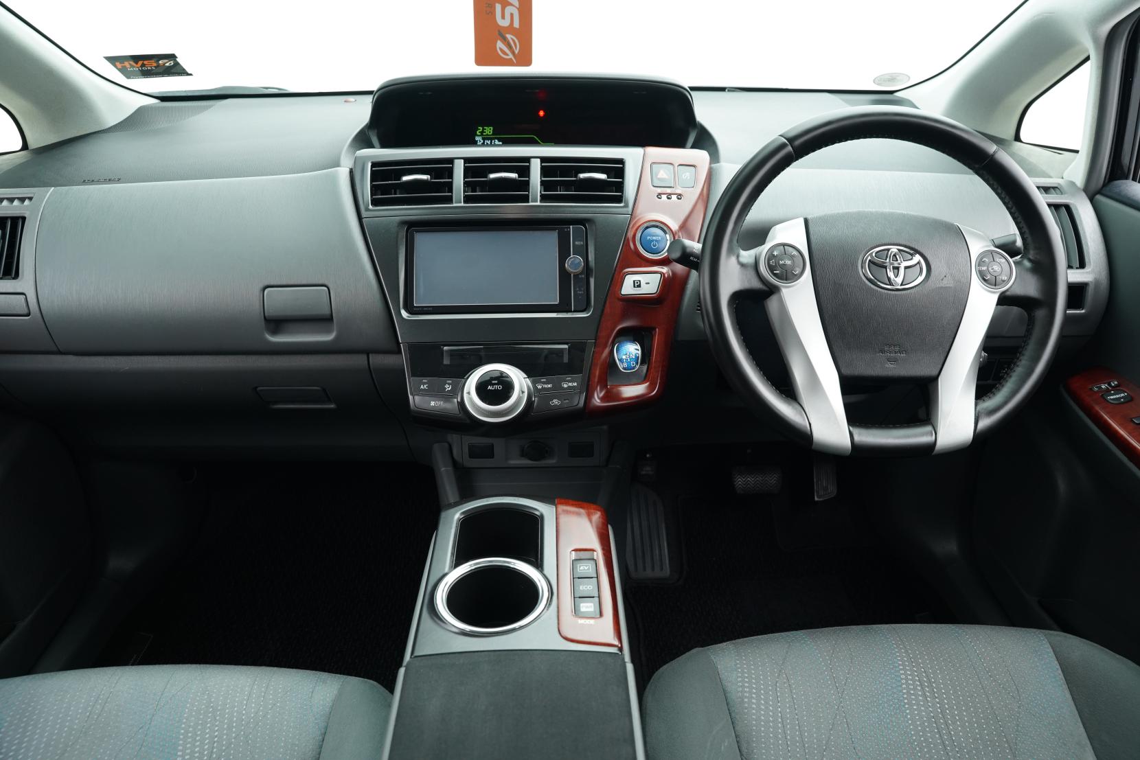Toyota Prius 1.8 Alpha G 7 Seater
