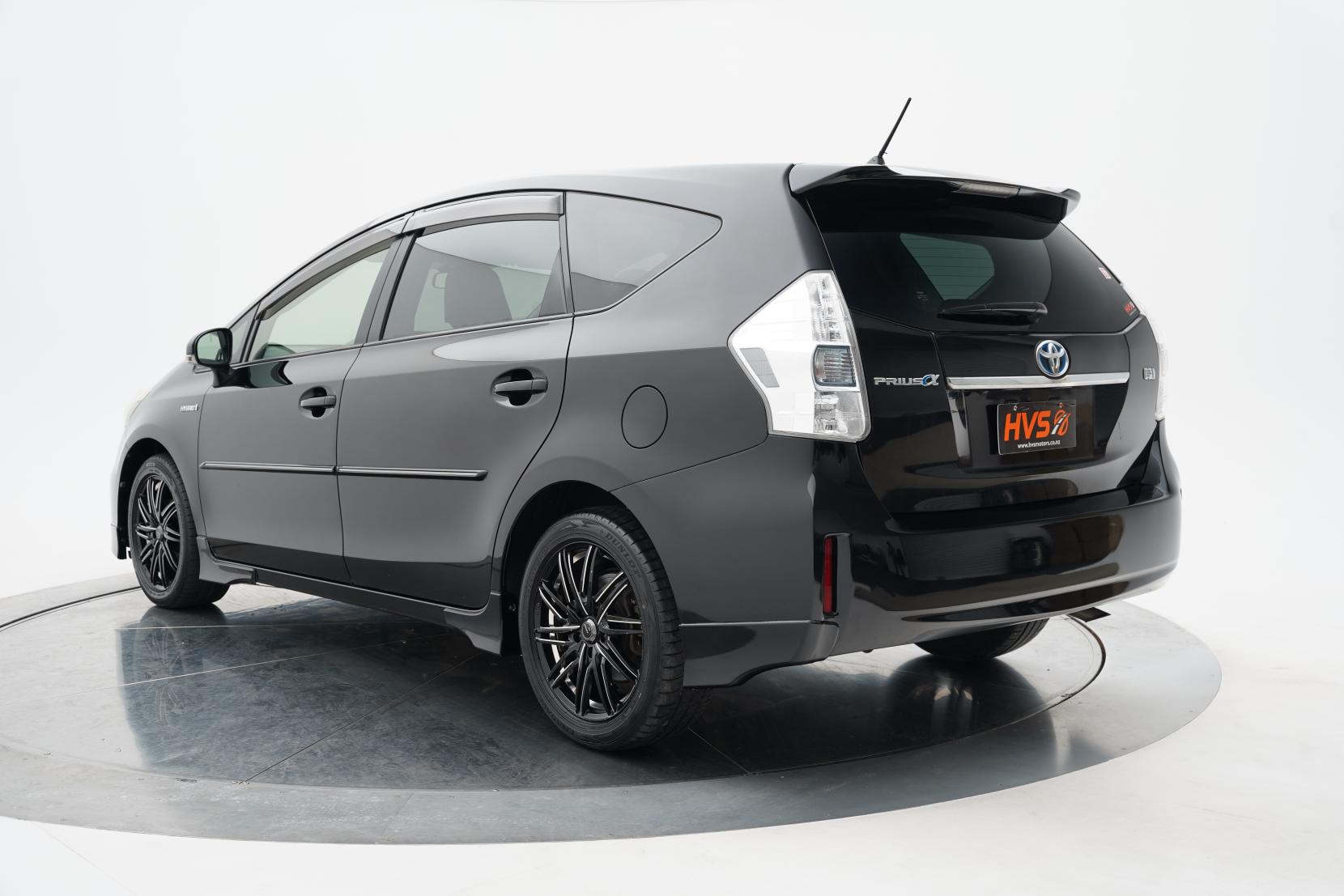 Toyota Prius 1.8 Alpha G 7 Seater