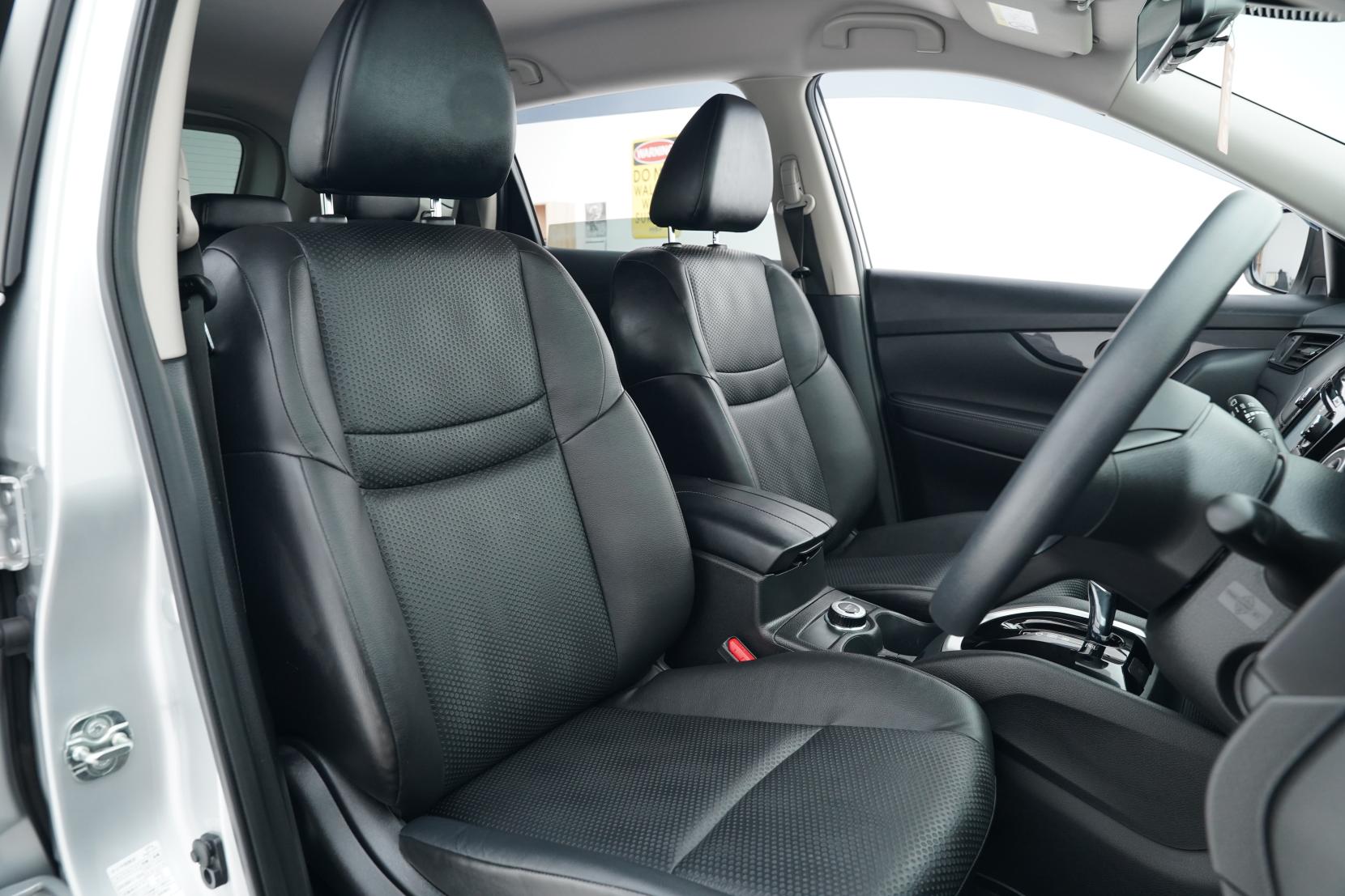 Nissan X-TRAIL 2.0 20S Hybrid 4WD