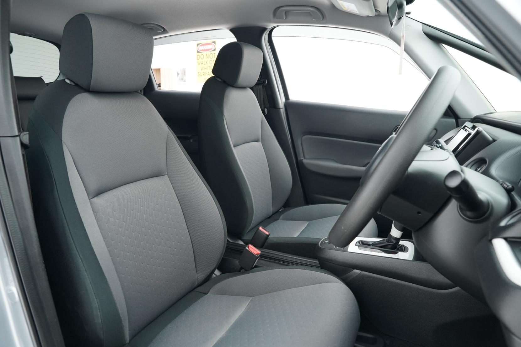 Honda Fit ARIA e:HEV 4wd Hybrid