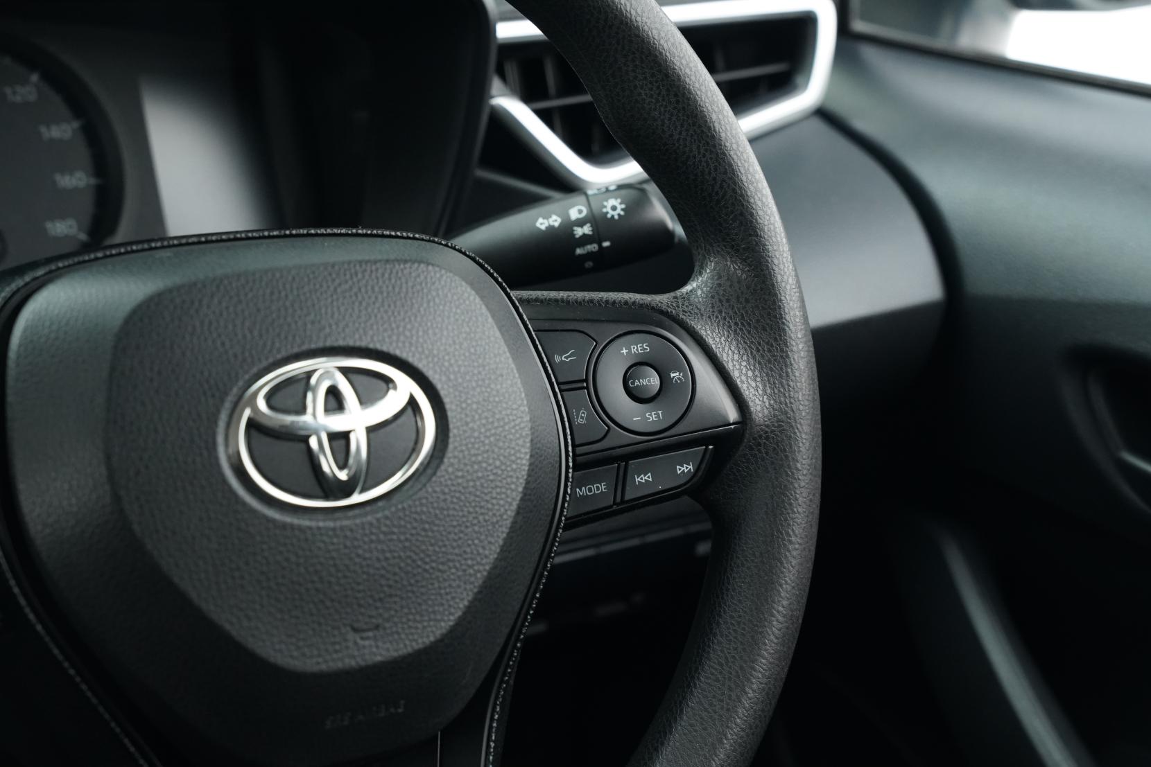 Toyota Corolla 1.8 Touring Wagon Hybrid G-X