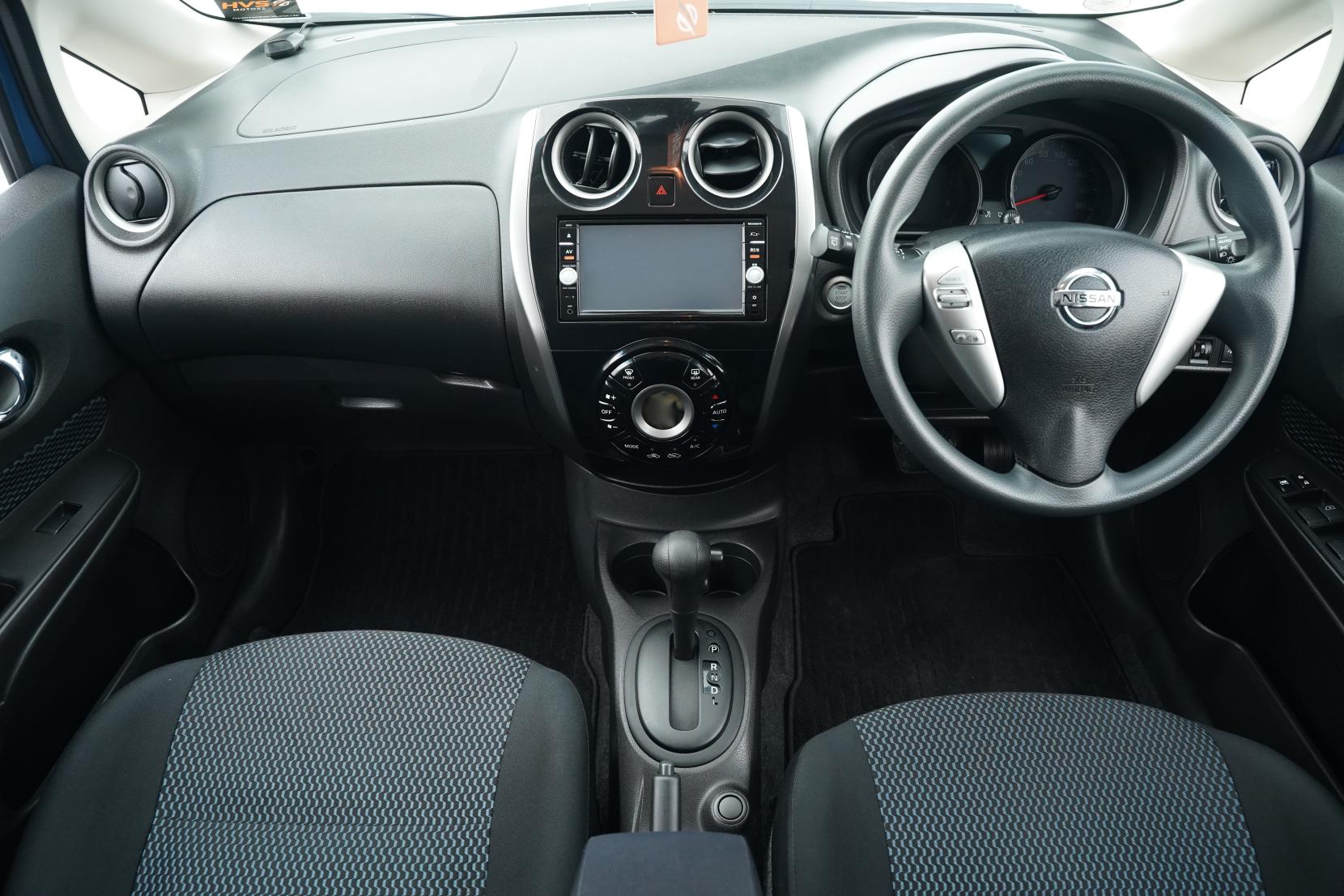 Nissan Note (2004–present) X