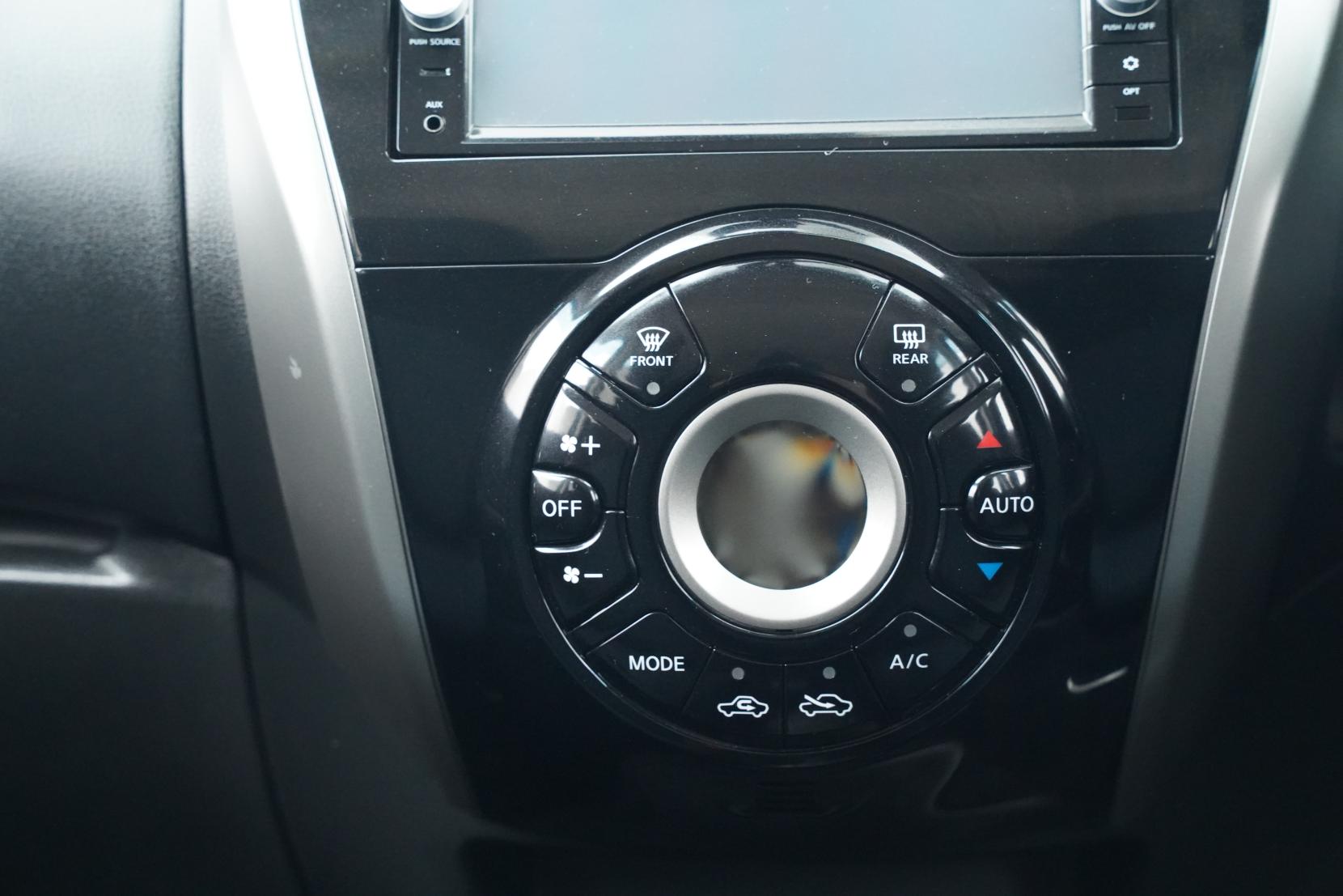 Nissan Note (2004–present) X