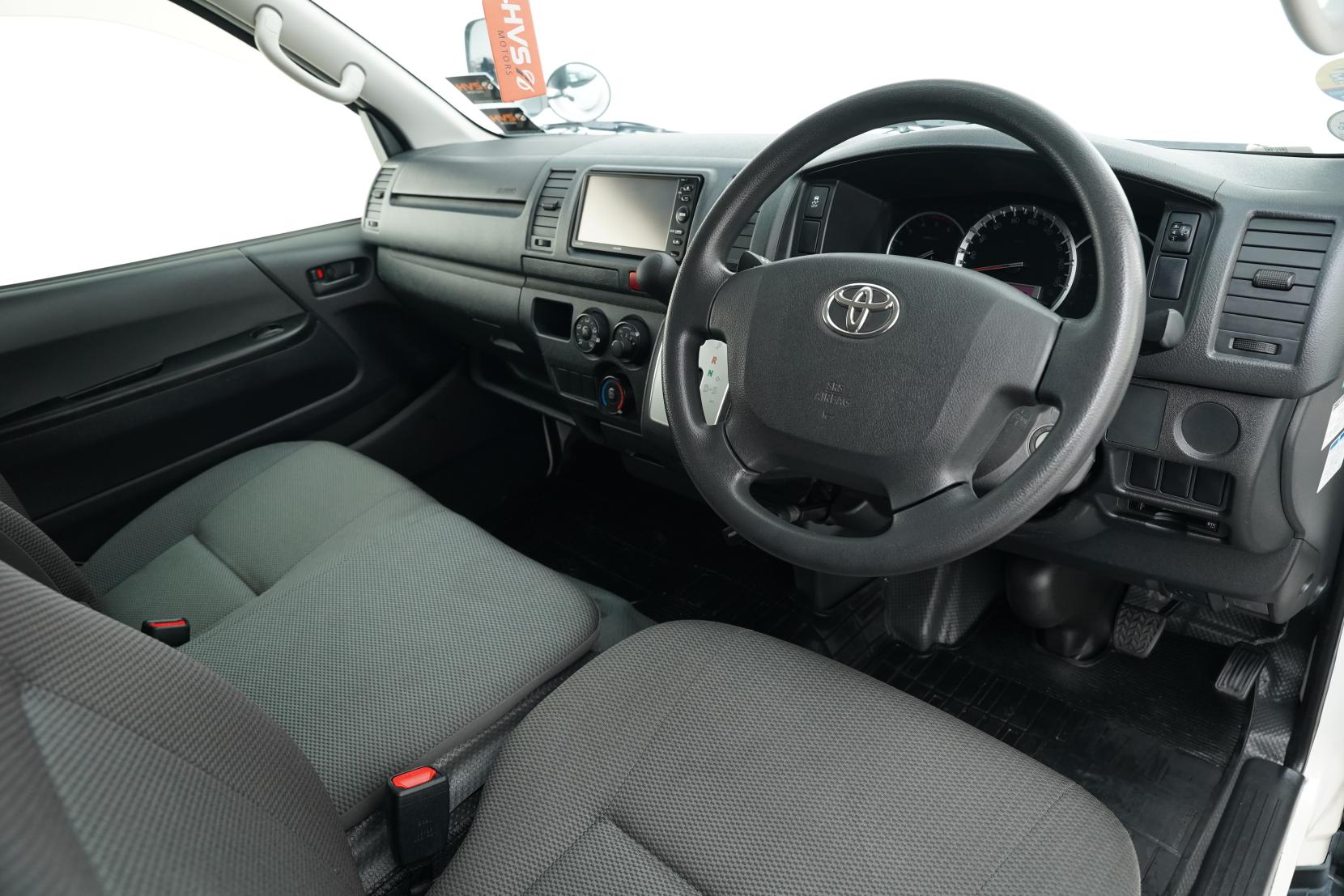 Toyota Regius 2.8 Diesel DX
