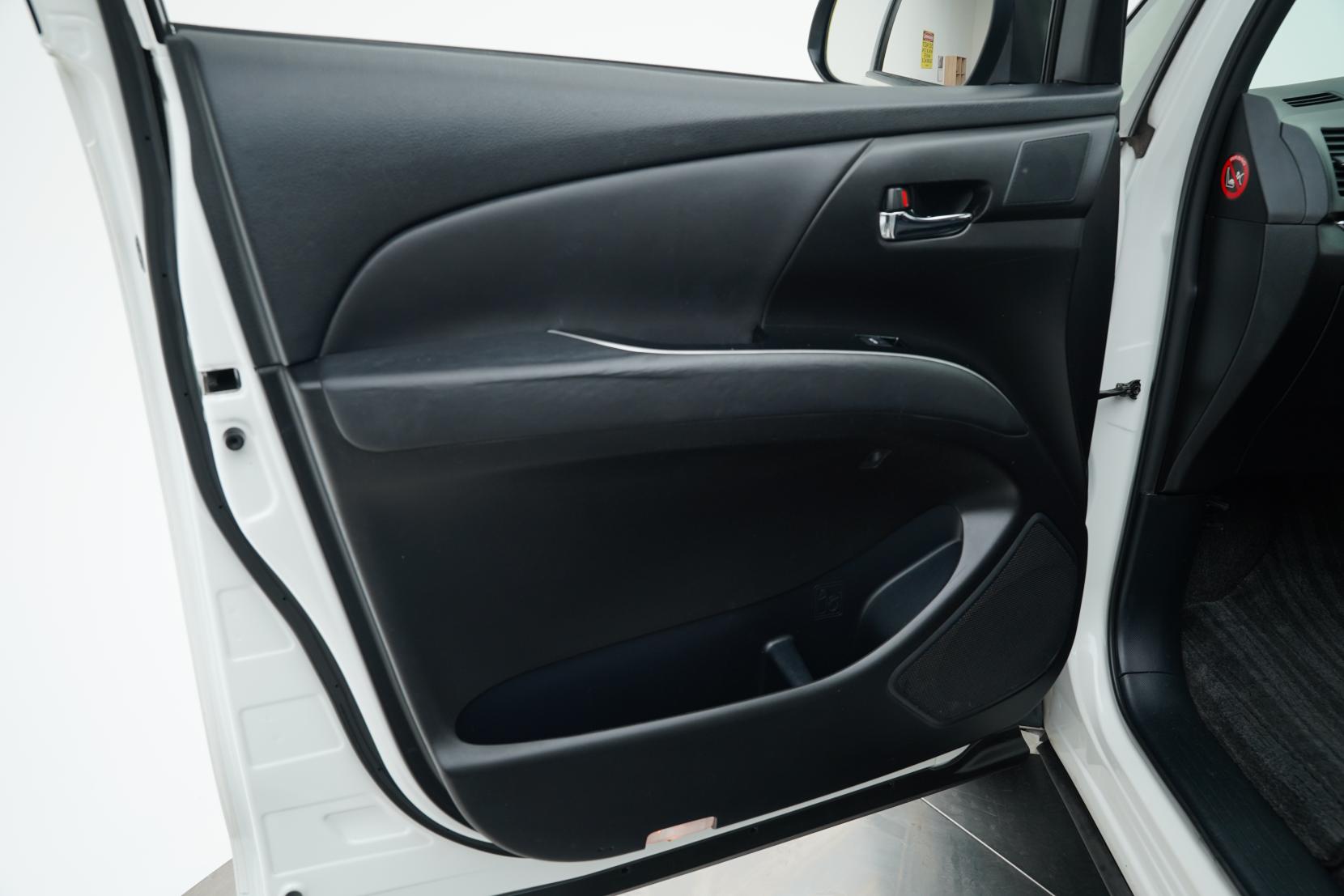 Toyota Estima 2.4 Hybrid 4wd Aeras Premium
