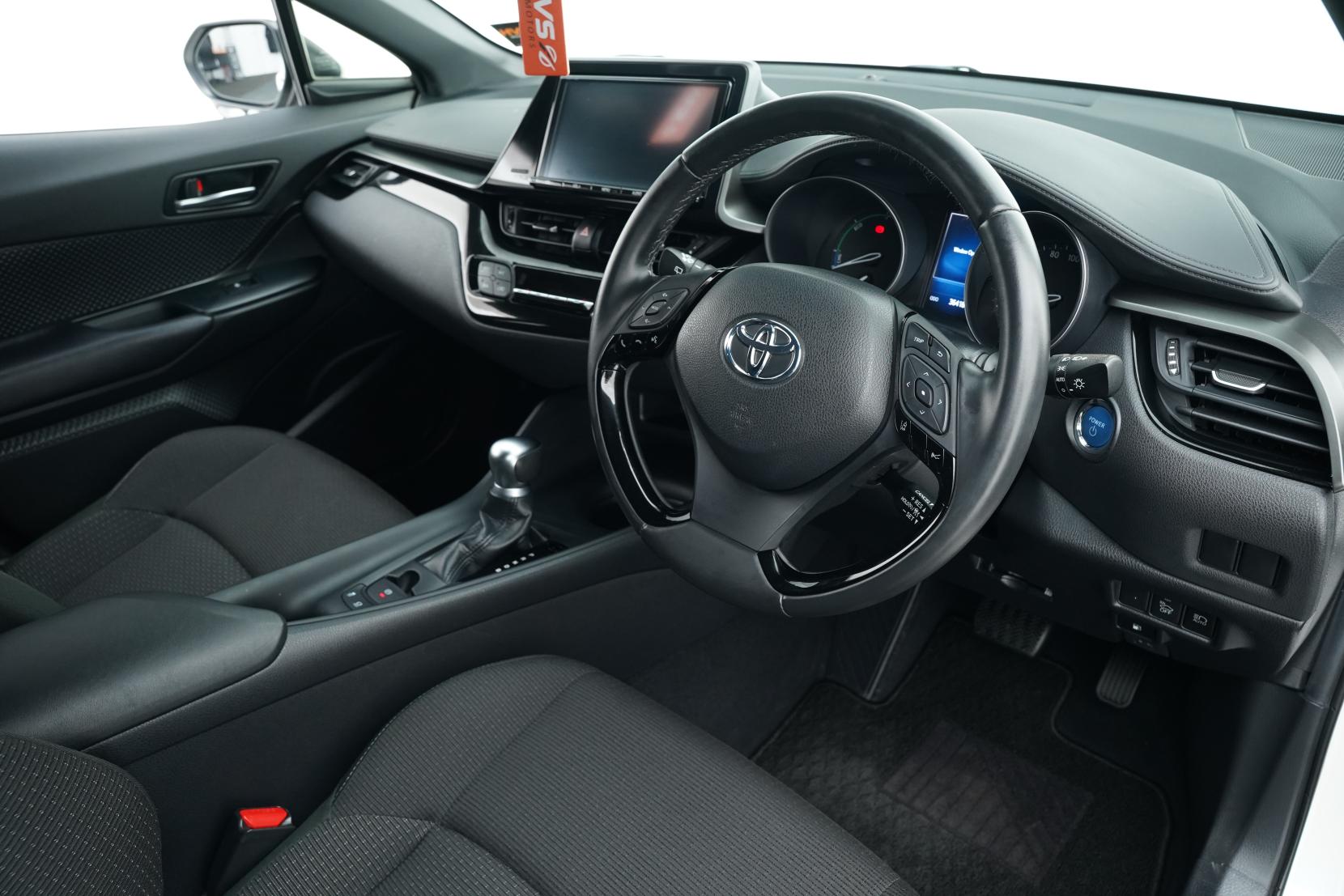 Toyota C-HR Hybrid S