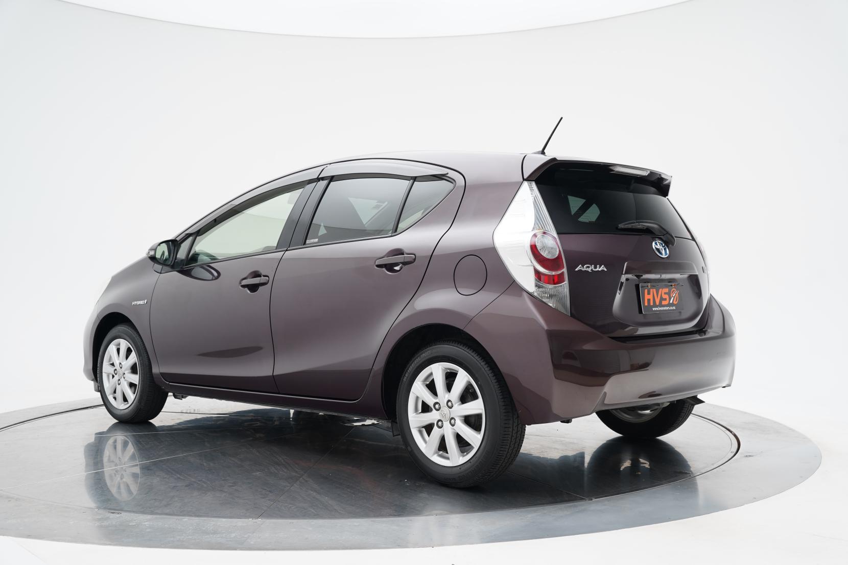 Toyota Aqua 1.5 S Push Start