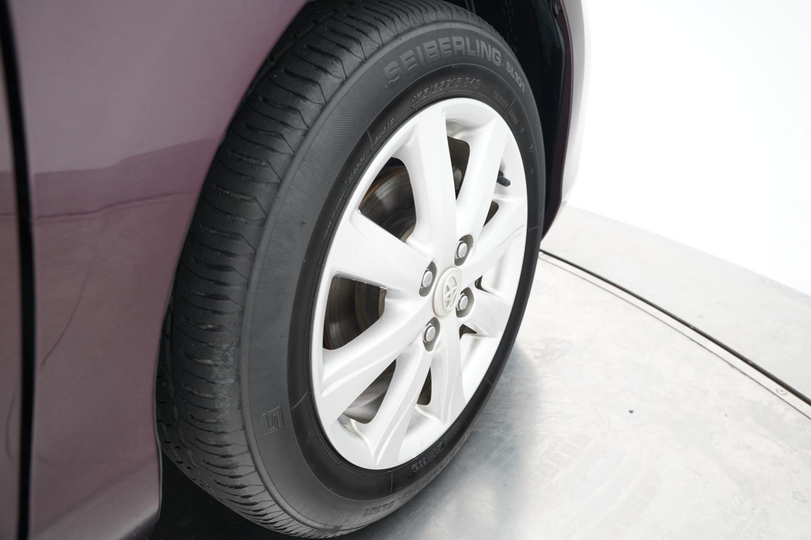 Toyota Aqua 1.5 S Push Start