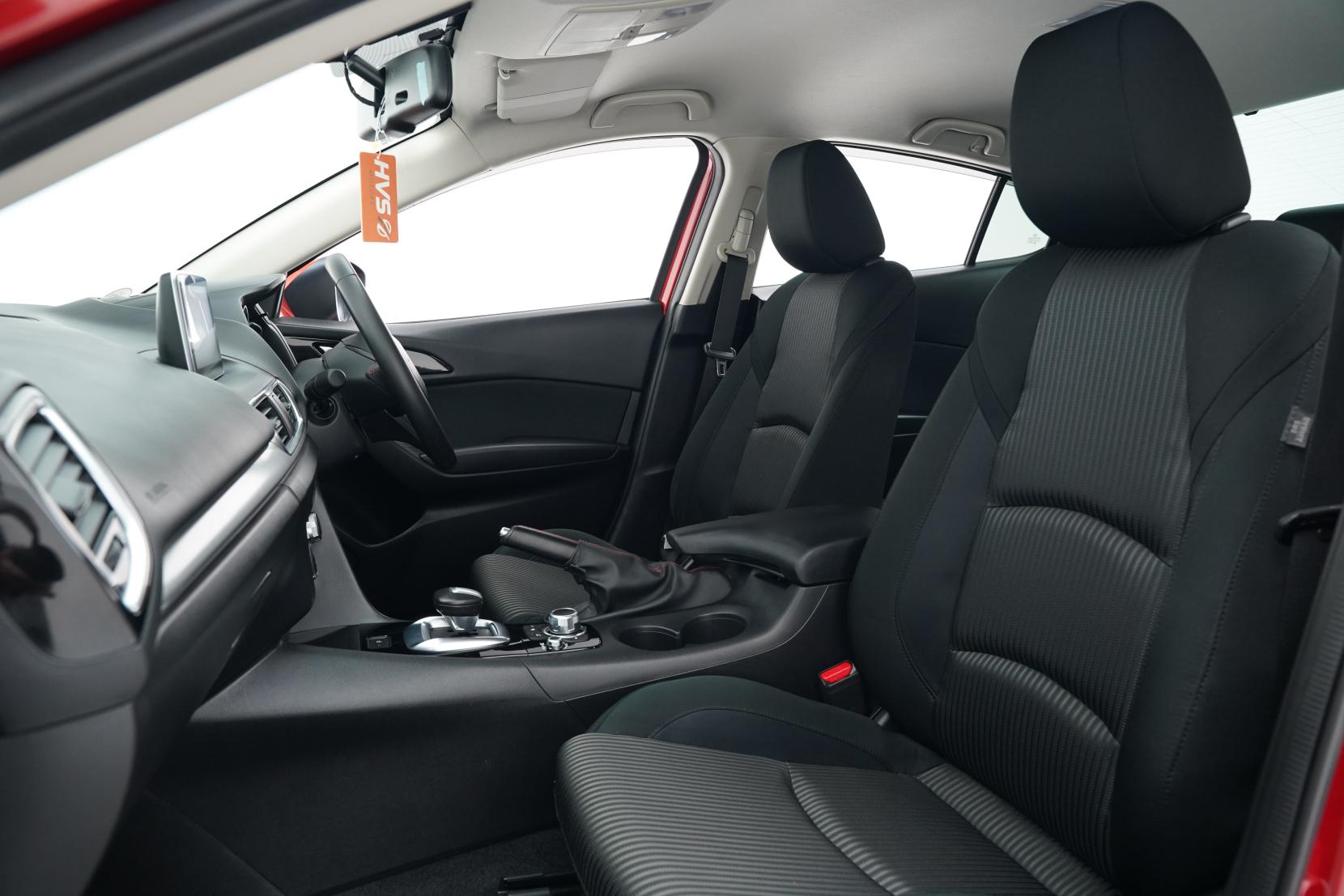Mazda Axela 2.0 Hybrid S