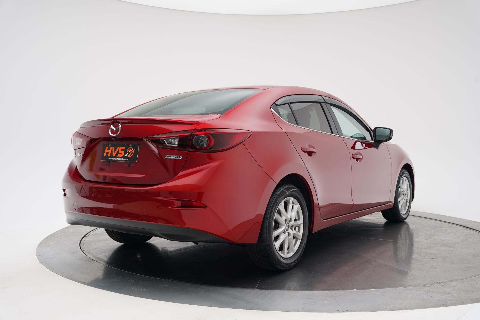 Mazda Axela 2.0 Hybrid S