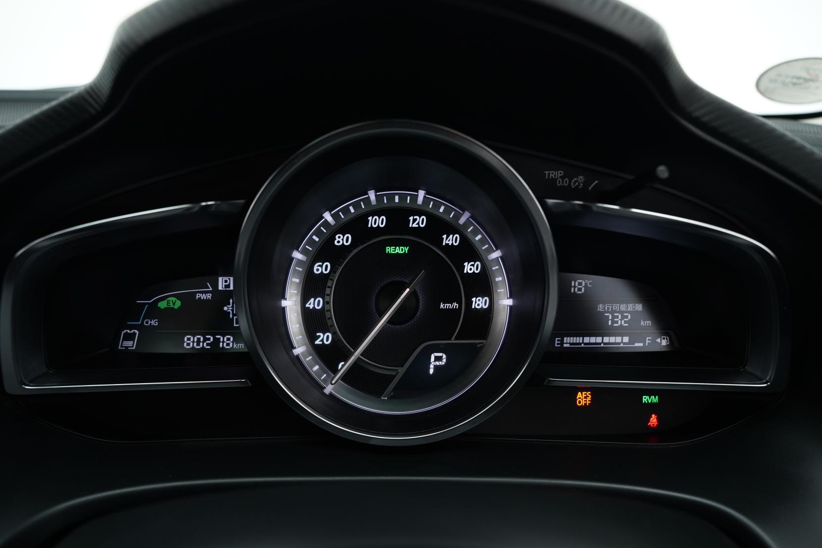 Mazda Axela 2.0 Hybrid S