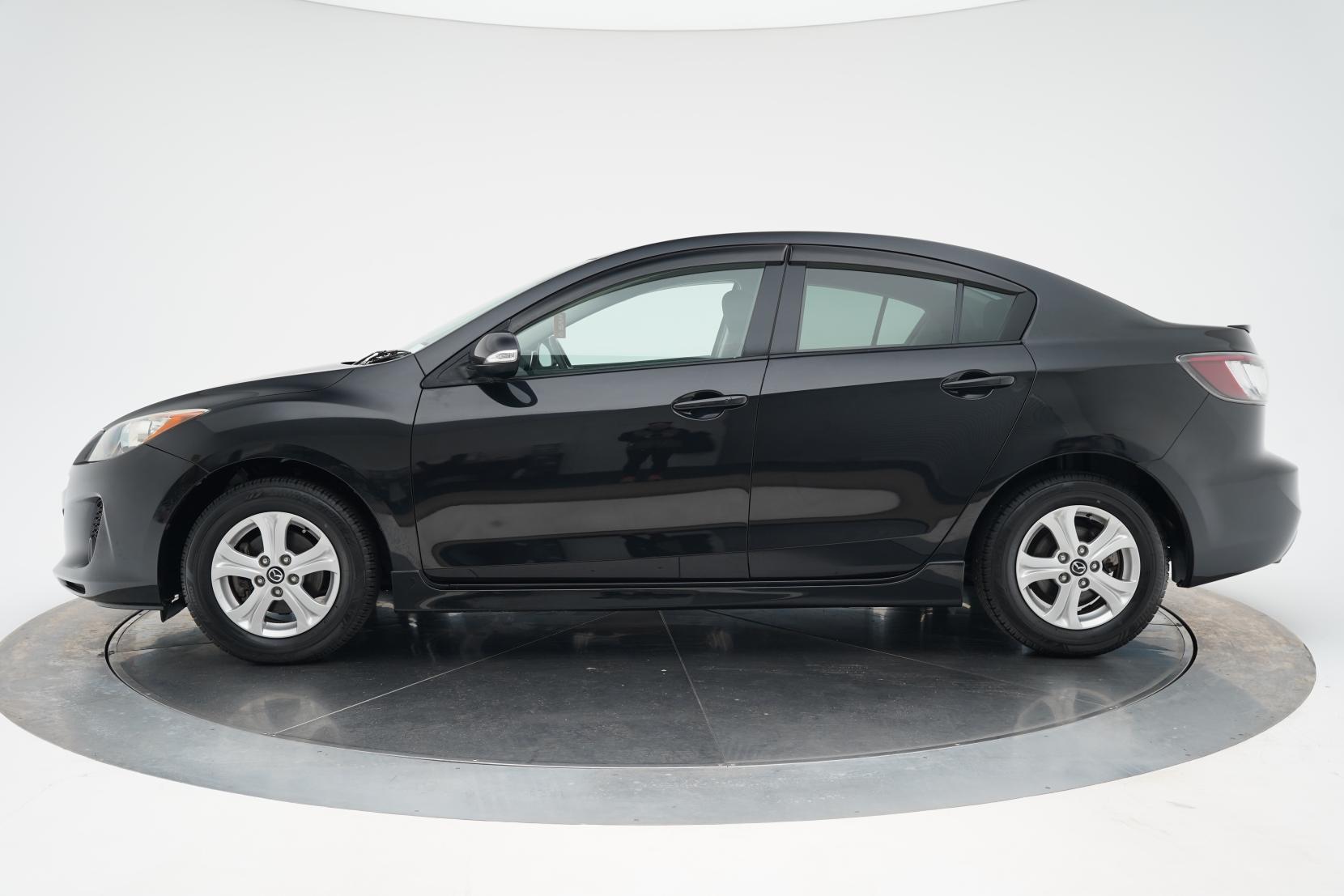 Mazda Axela 20E SKYACTIVE