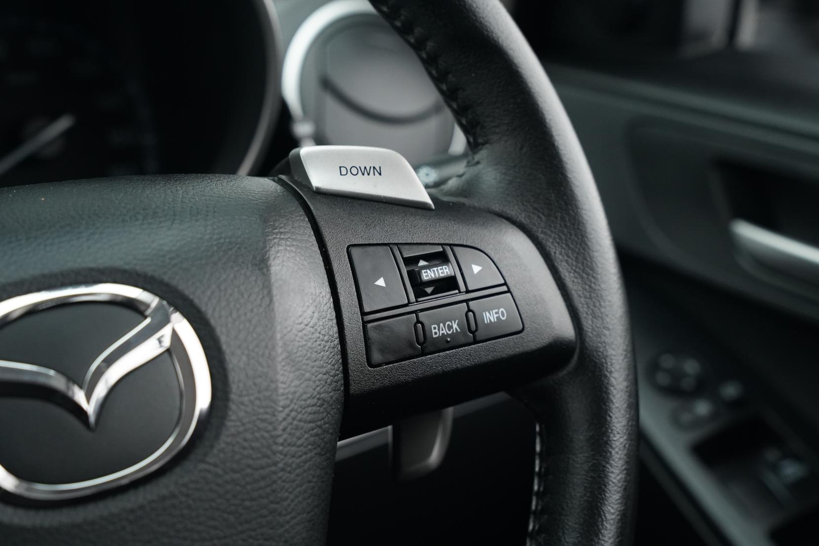 Mazda Axela 20E SKYACTIVE