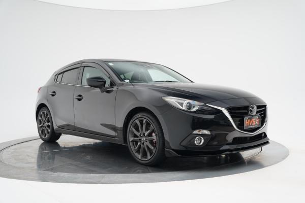 Mazda Axela 2.0 SPORT 20S TOURING