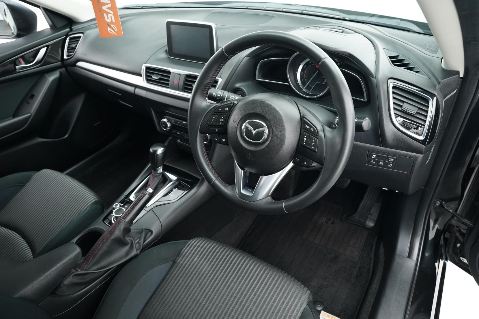 Mazda Axela 2.0 SPORT 20S TOURING