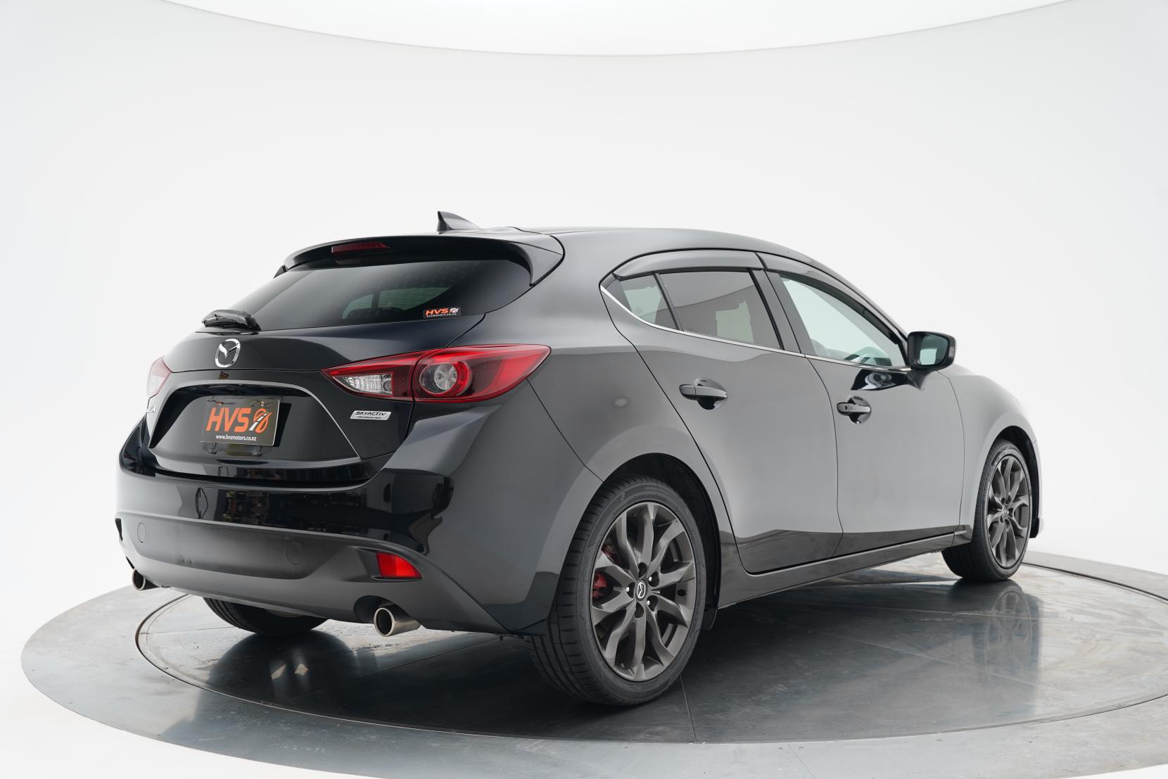 Mazda Axela 2.0 SPORT 20S TOURING