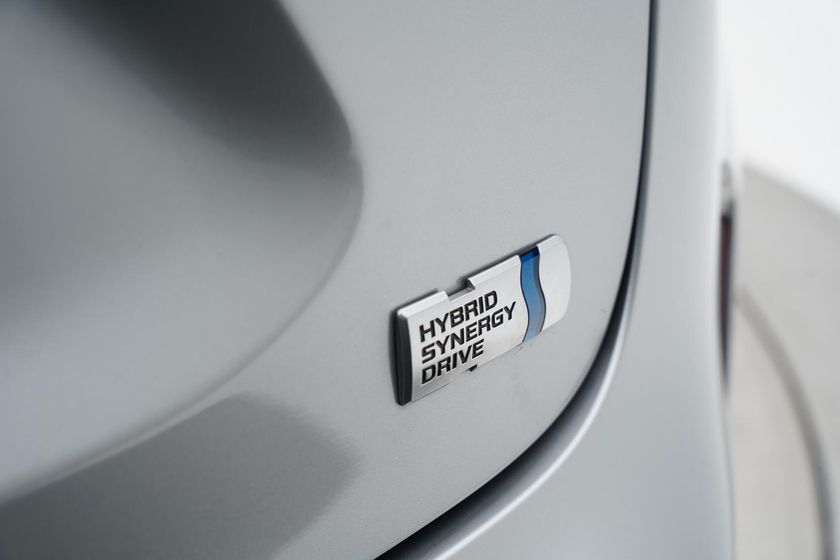 Toyota Yaris 1.5 Cross Hybrid X
