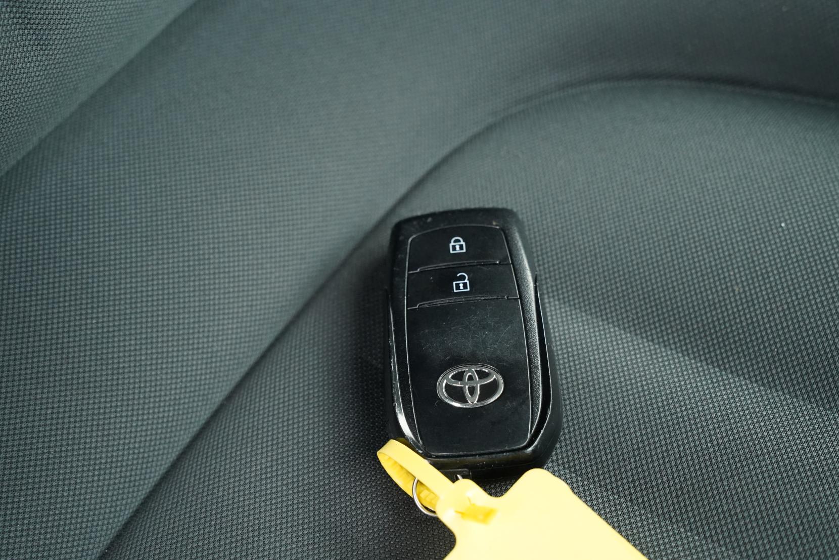 Toyota Yaris 1.5 Cross Hybrid X