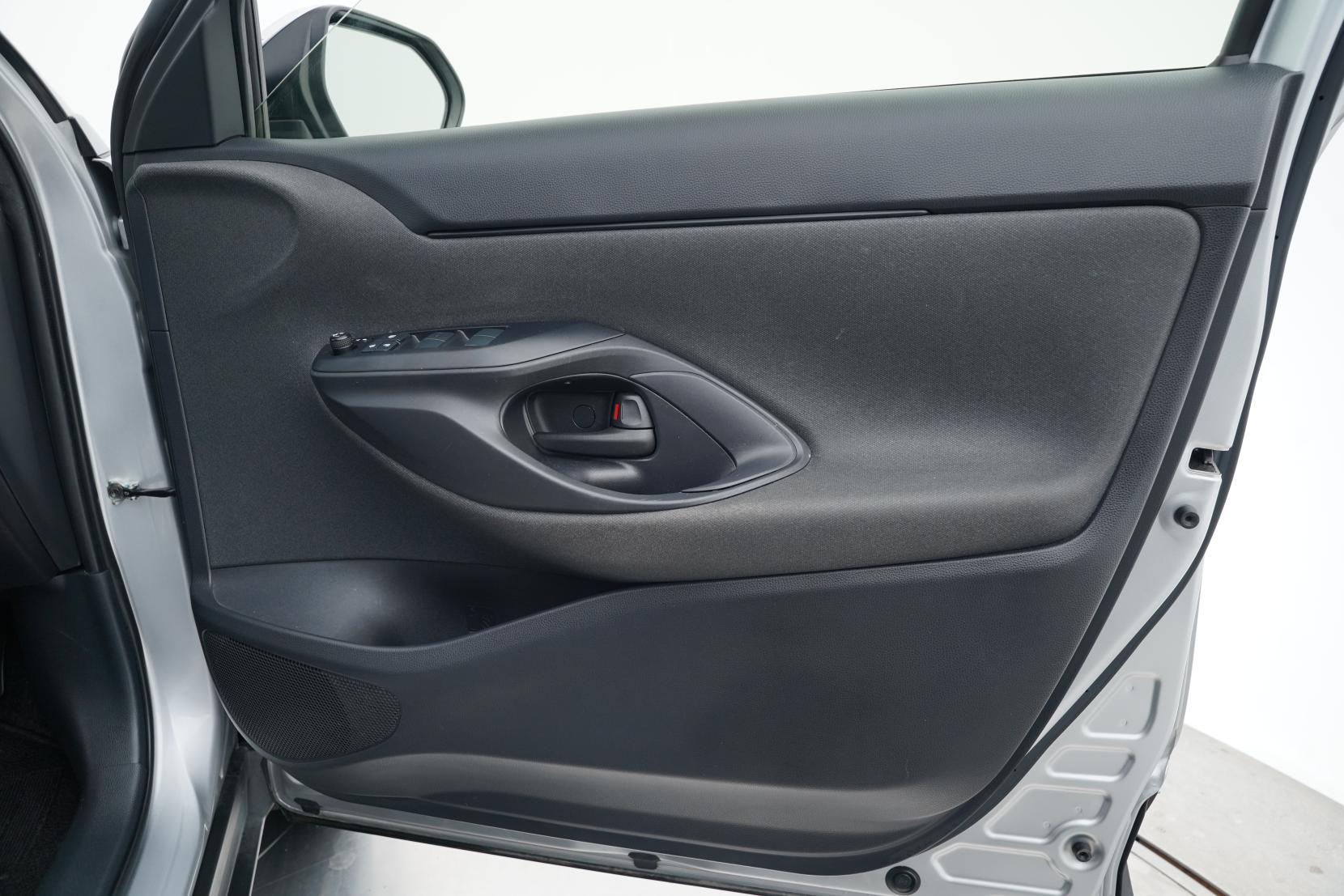 Toyota Yaris 1.5 Cross Hybrid X