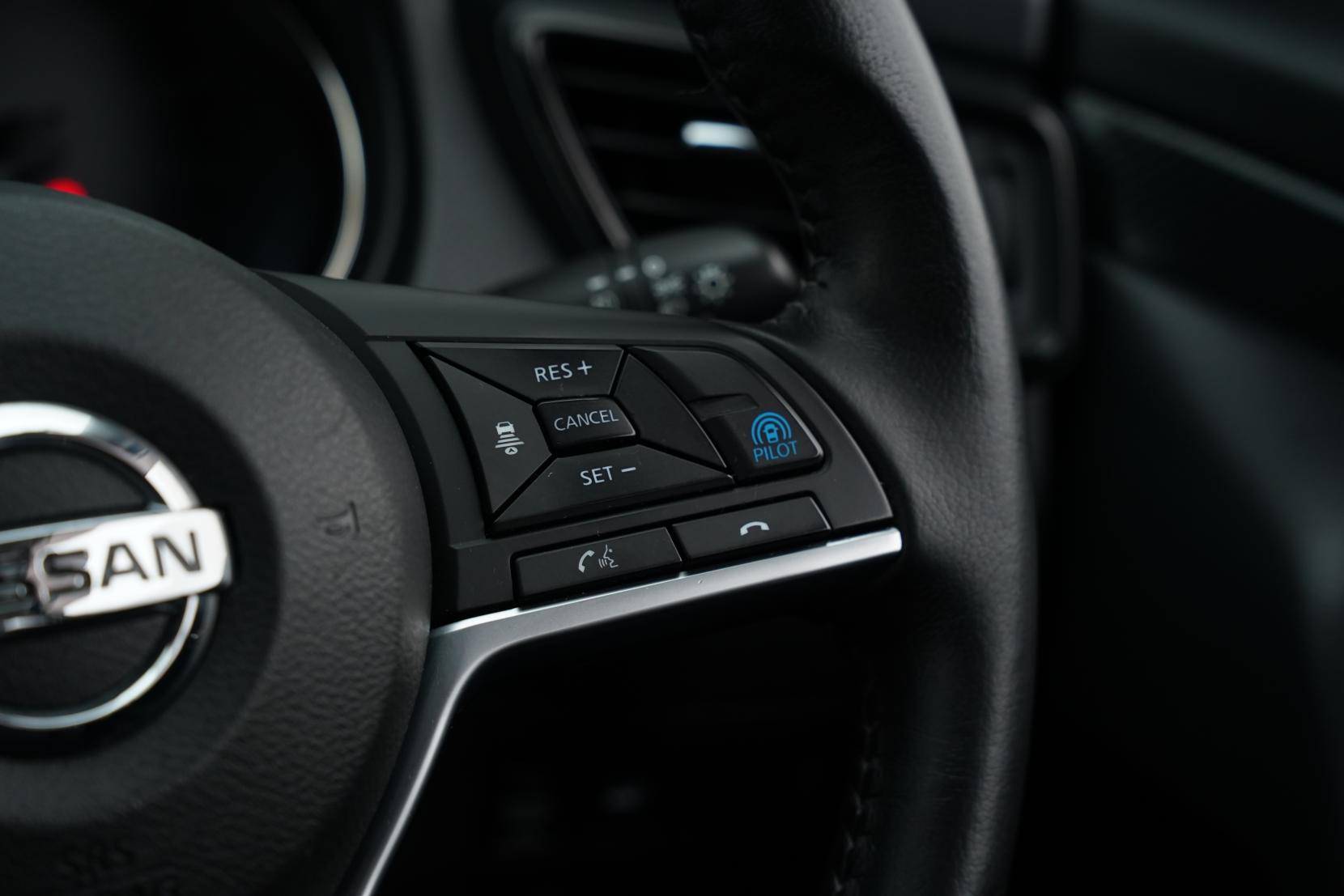 Nissan X-TRAIL 2.0 20X 2WD 5 Seater