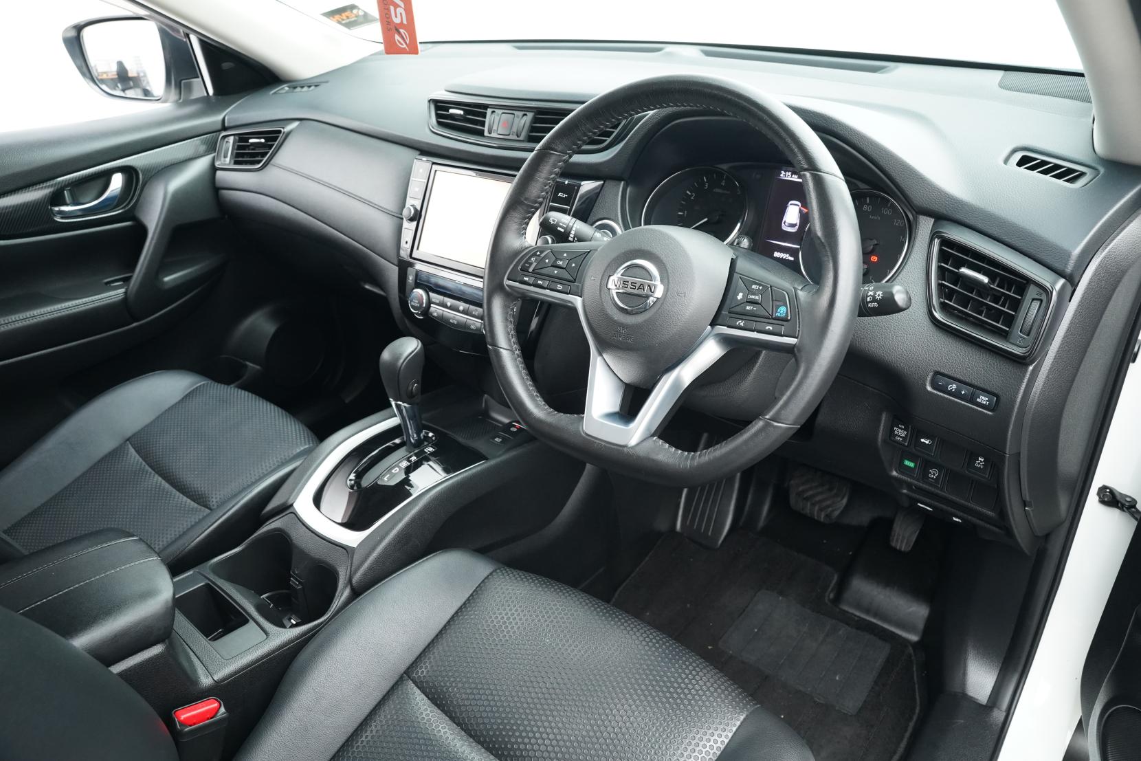 Nissan X-TRAIL 2.0 20X 2WD 5 Seater