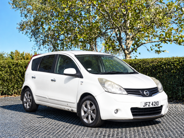 Nissan Note 1.6 16V n-tec Hatchback 5dr Petrol Auto Euro 5 (110 ps)