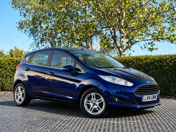 Ford Fiesta 1.0T EcoBoost Zetec Hatchback 5dr Petrol Manual Euro 5 (s/s) (100 ps)