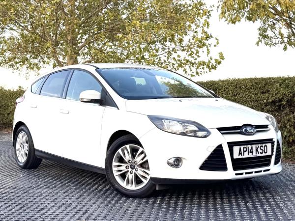 Ford Focus 1.0T EcoBoost Titanium Navigator Hatchback 5dr Petrol Manual Euro 5 (s/s) (125 ps)