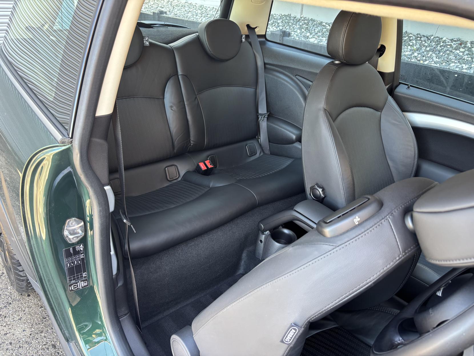 MINI Hatch 1.6 Cooper S Hatchback 3dr Petrol Auto Euro 5 (184 ps)