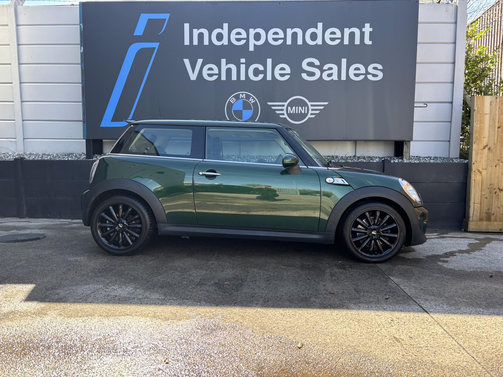 MINI Hatch 1.6 Cooper S Hatchback 3dr Petrol Auto Euro 5 (184 ps)