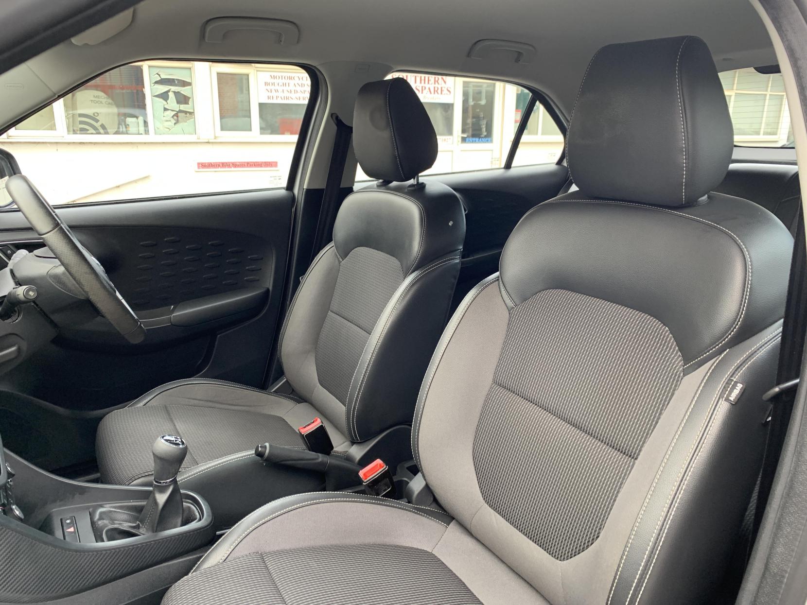 MG MG3 1.5 VTi-TECH Exclusive Hatchback 5dr Petrol Manual Euro 6 (s/s) (106 ps)