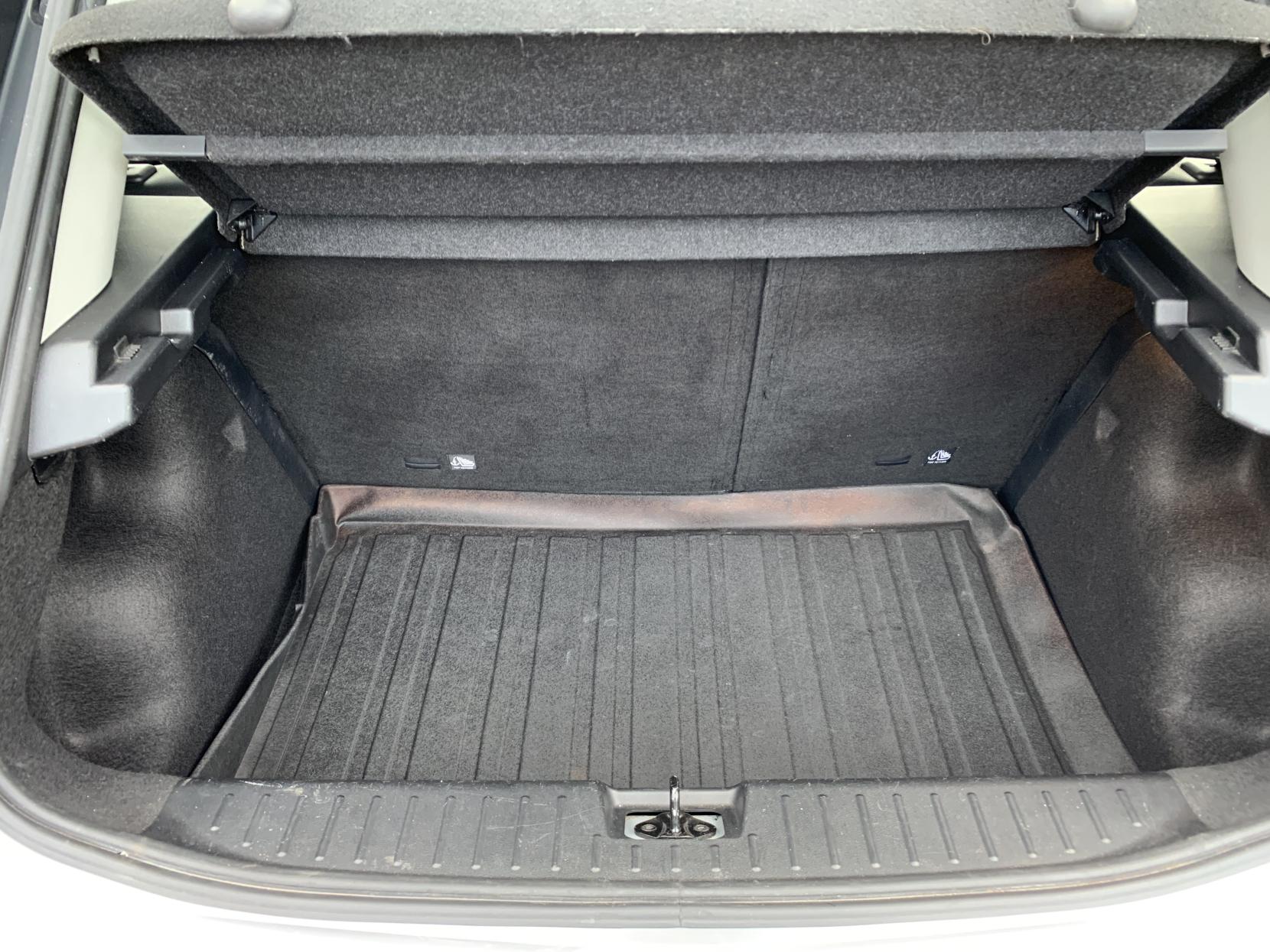 MG MG3 1.5 VTi-TECH Exclusive Hatchback 5dr Petrol Manual Euro 6 (s/s) (106 ps)