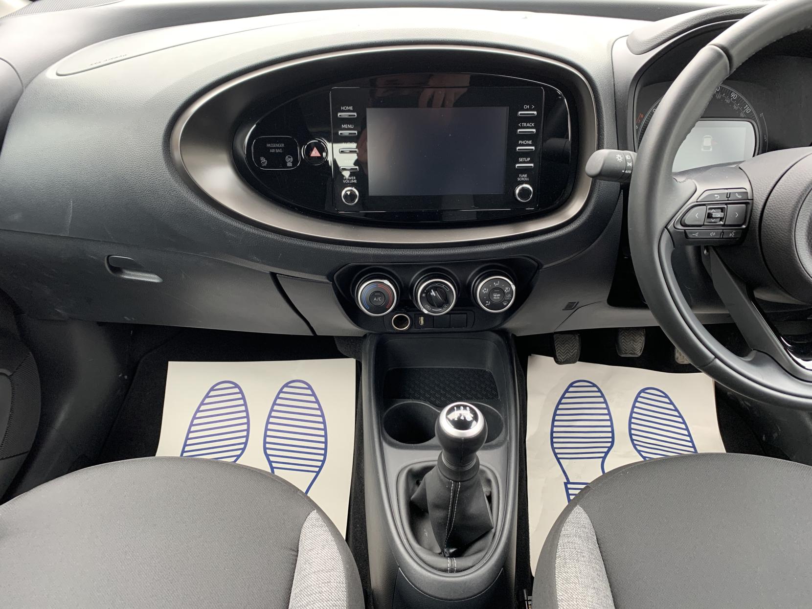 Toyota Aygo X 1.0 VVT-i Pure Hatchback 5dr Petrol Manual Euro 6 (s/s) (72 ps)