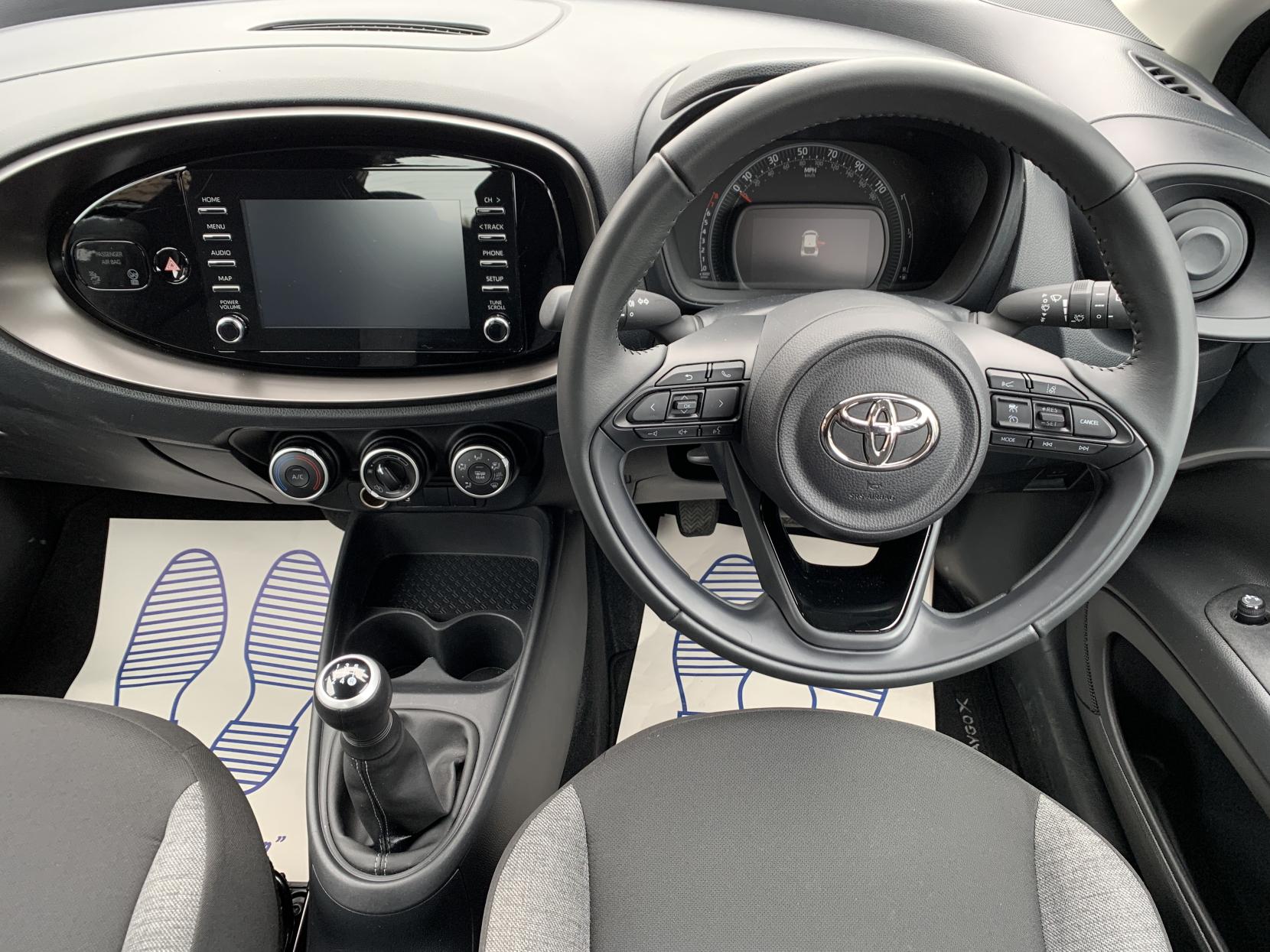Toyota Aygo X 1.0 VVT-i Pure Hatchback 5dr Petrol Manual Euro 6 (s/s) (72 ps)
