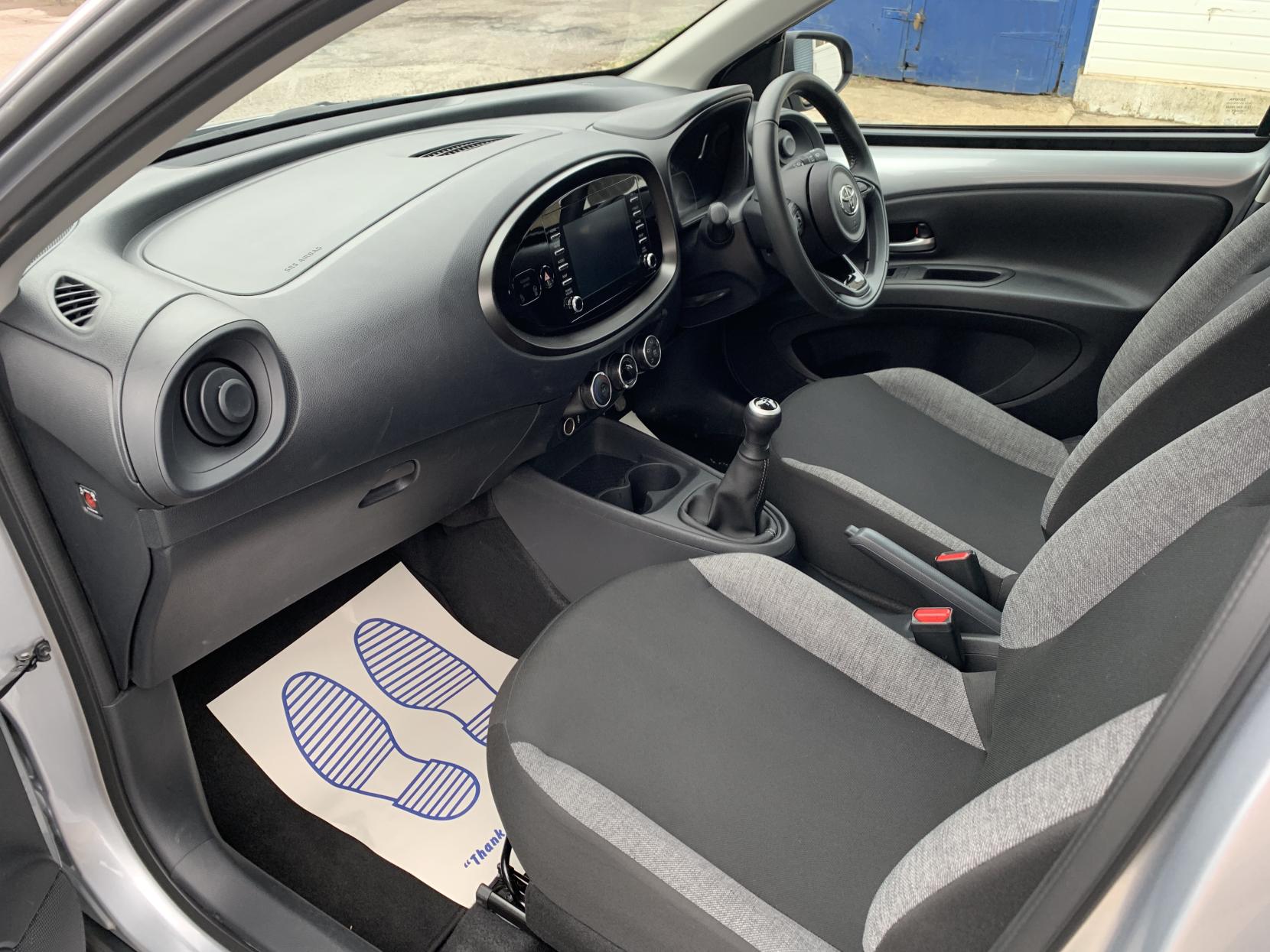 Toyota Aygo X 1.0 VVT-i Pure Hatchback 5dr Petrol Manual Euro 6 (s/s) (72 ps)